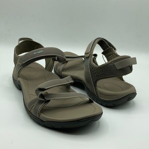 Teva Verra Bungee Cord Hiking Sandals